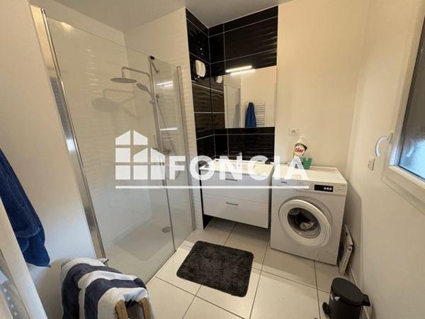 Location Appartement 2 pièces 46.85 m² - RESIDENCE LES PRAIRIES DE SAINT PIERRE Saint-pierre-de-chandieu 69780