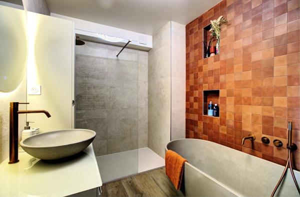 Exclusivité - Nice Saint-Antoine - Villa contemporaine avec toit-terrasse, jacuzzi et vue panoramique