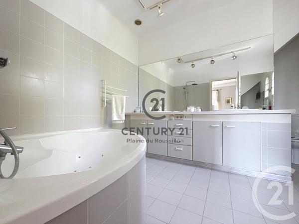 Maison à vendre  22 pièces - 363,20 m2 ESPIRA DE L AGLY - 66