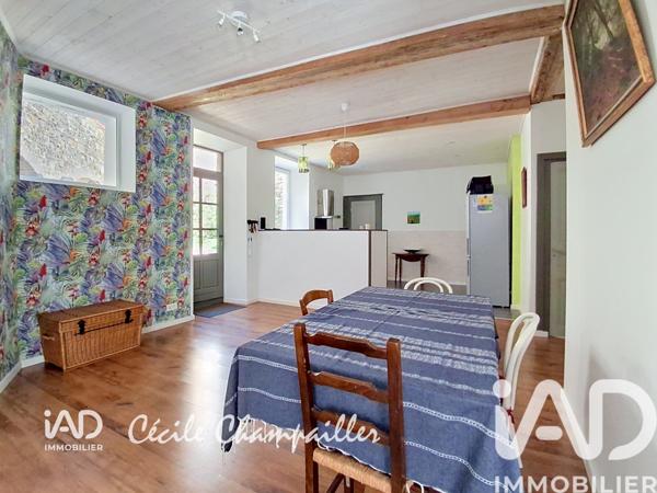 Maison à vendre 7 pièces 240 m² Pélussin