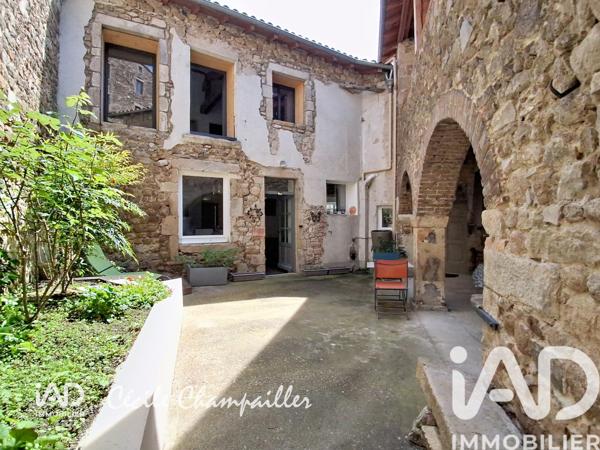 Maison à vendre 7 pièces 240 m² Pélussin