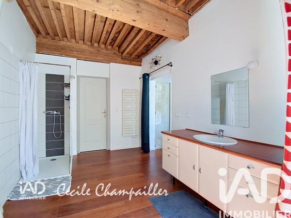 Maison à vendre 7 pièces 240 m² Pélussin