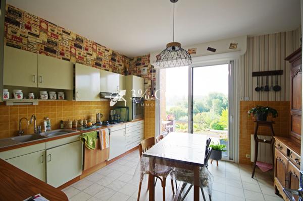 Maison 7 pièce(s) 5 chambre(s) 173 m²