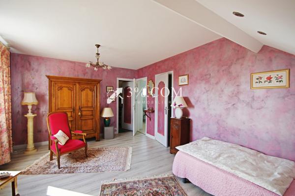 Maison 7 pièce(s) 5 chambre(s) 173 m²