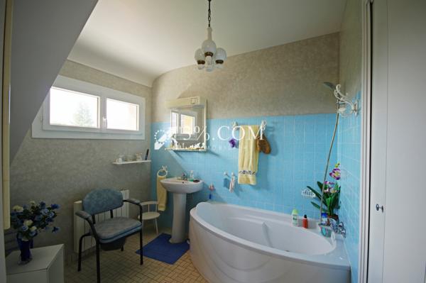 Maison 7 pièce(s) 5 chambre(s) 173 m²