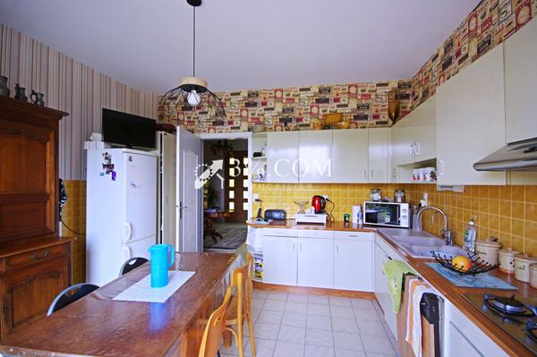 Maison 7 pièce(s) 5 chambre(s) 173 m²