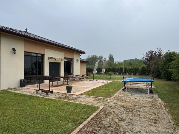 REMARQUABLE ENSEMBLE IMMOBILIER