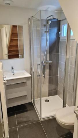 GES08070002-387 - Location Appartement TRELAZE