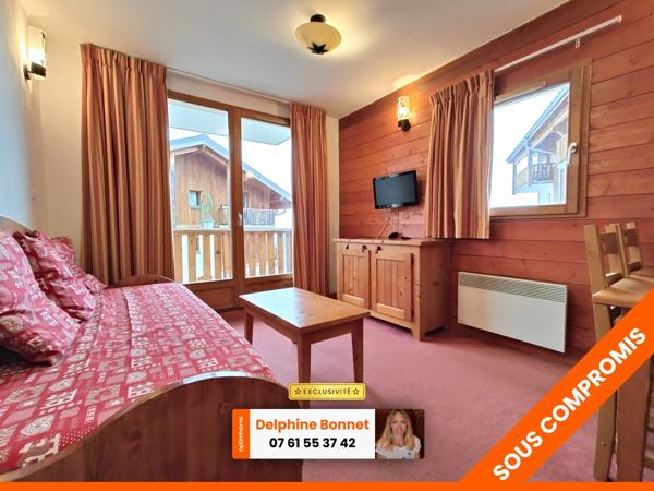 Bel appartement 2P/ T2 de 28 m2 avec grand balcon dans un chalet, au pied d'une piste