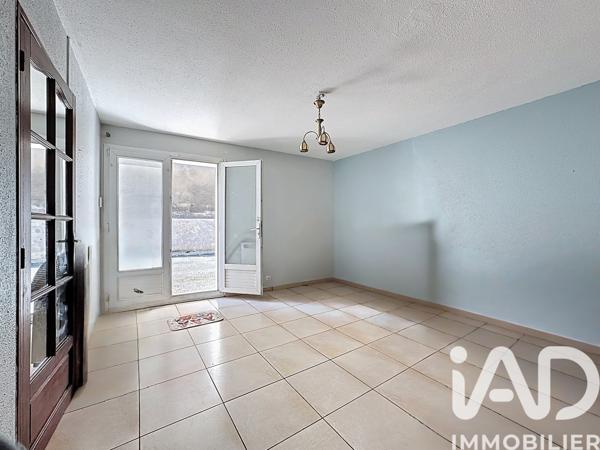 Maison à vendre 7 pièces 111 m² Sallèles-d'Aude