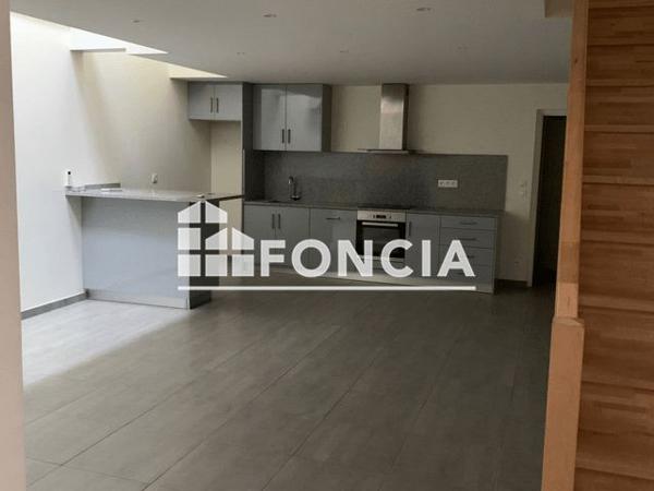 Location Appartement 3 pièces 72.2 m² - 237 RUE DE BOURGOGNE Orleans 45000