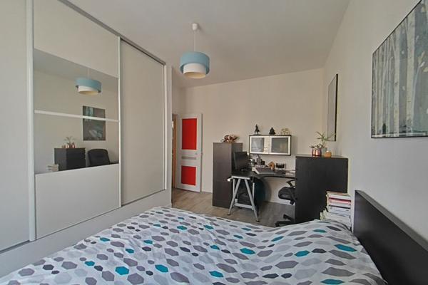 Appartement 3 pièces , Charme de l'ancien, Gare de Lagny-sur-Marne (77400)