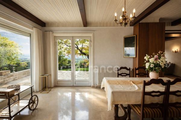BEYNOST propriété de 223.7m2 habitable avec vue panoramique sur 1800m2 de terrain à vendre  (01)
