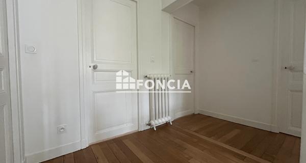 Location Maison 7 pièces 181.33 m² - Maisons-laffitte 78600