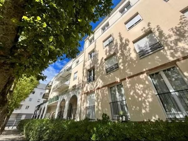 Rezé appartement T2 avec Parking 209 800 € FAI REF : 3558MG – nantes Sud Immobilier