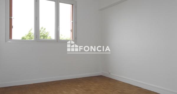 Location Appartement 3 pièces 53.61 m² - L'haÿ-les-roses 94240