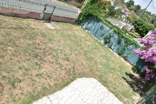 Appartement à louer 4 pièces CASSENEUIL (47) avec jardin, balcon, belle vue dégagée