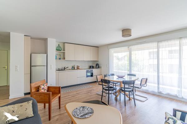 Appartement 386 000 € Bordeaux 3 p 67 m² DPE B