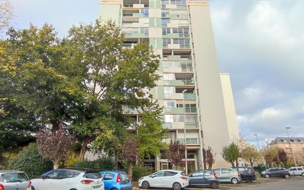 Appartement à vendre    4 pièces • 107,63 m2 Tarbes