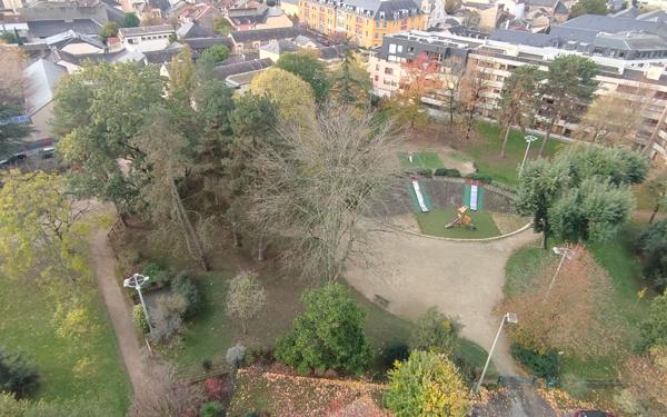 Appartement à vendre    4 pièces • 107,63 m2 Tarbes