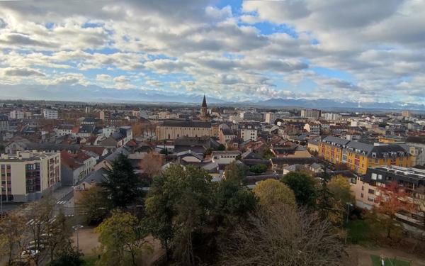 Appartement à vendre    4 pièces • 107,63 m2 Tarbes