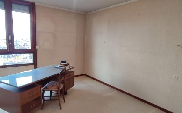 Appartement à vendre    4 pièces • 107,63 m2 Tarbes