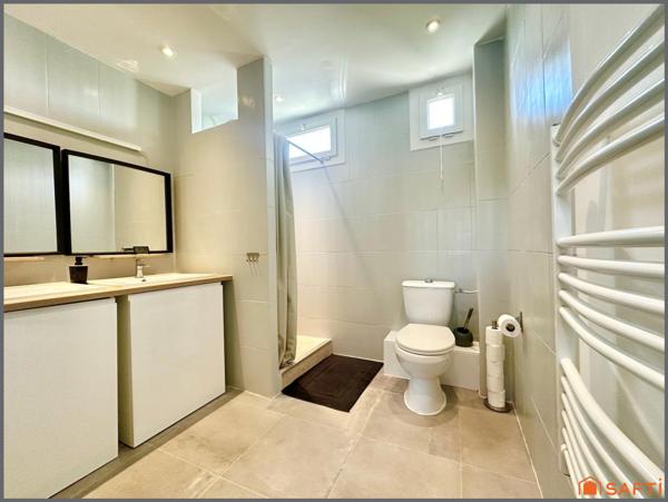 Appartement T4 au 3ème étage avec balcon et cave