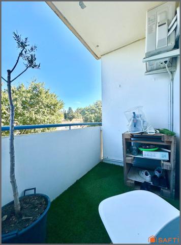 Appartement T4 au 3ème étage avec balcon et cave