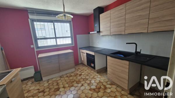 Location appartement 3 pièces 63 m² Lourdes