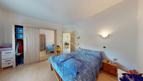 Maison 8 pièce(s) 3 chambre(s) 147 m²