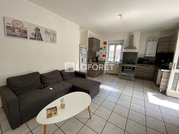 Location appartement près de Mably - 4 pièce(s) - 75 m² - 640 € par mois