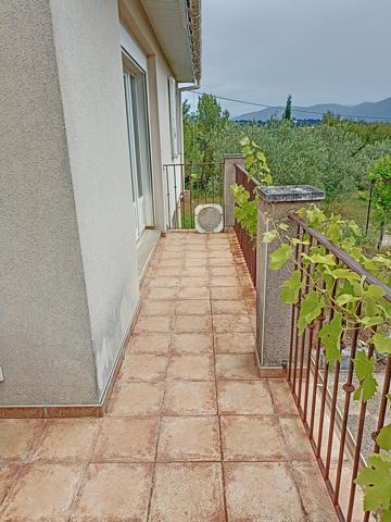 Vinsobres (26110) TRES JOLIE VILLA DE TYPE T5 AVEC PISCINE SUR LES HAUTEURS DE VINSOBRES