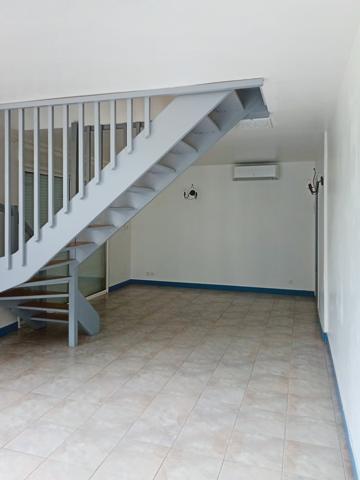 Vinsobres (26110) TRES JOLIE VILLA DE TYPE T5 AVEC PISCINE SUR LES HAUTEURS DE VINSOBRES