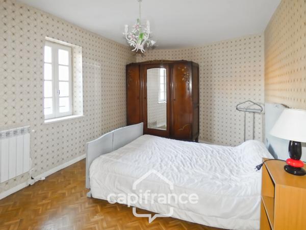 Maison à louer 5 pièces SAINT GENIES DE COMOLAS (30)