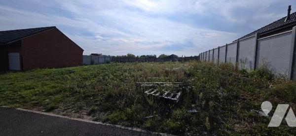 Terrain à Vendre à Escautpont (59278) en Nord (59)

Ce terrain à bâtir dispose d'une surface ...