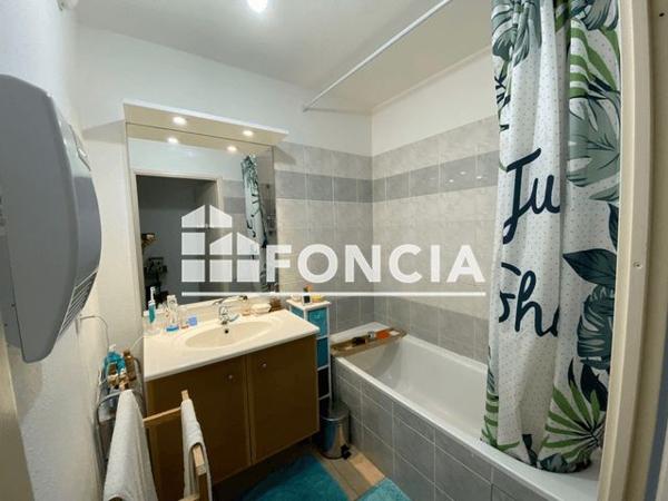 Location Appartement 2 pièces 52.6 m² - 129 AVENUE LEON BLUM Agen 47000