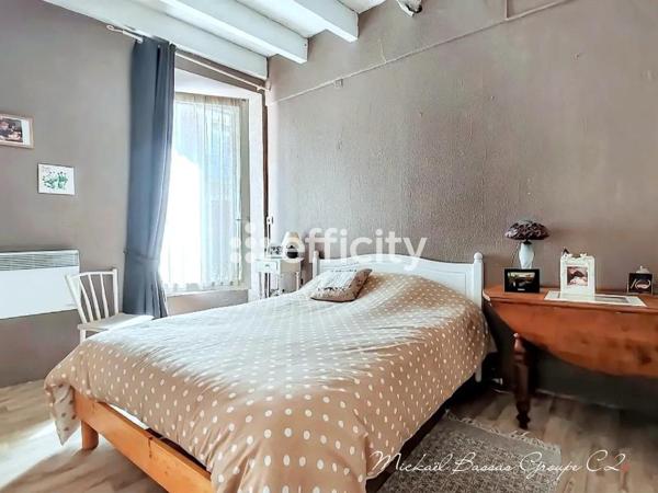 Maison 3 pièces - 90 m²