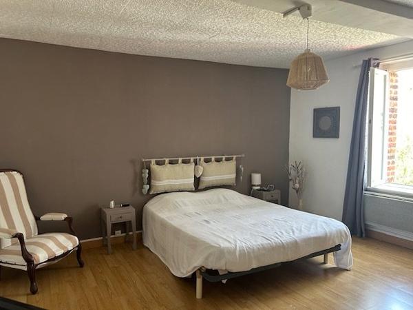 Maison de village à BROU (28160)