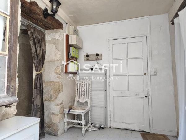IMMEUBLE DE RAPPORT - 2 STUDIOS + 1 T2 - COURETTE