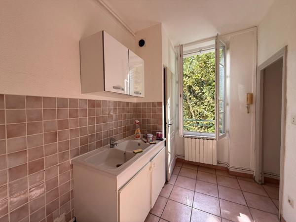 Immeuble à vendre ALES (30)