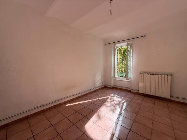 Immeuble à vendre ALES (30)