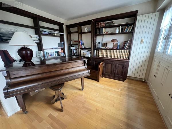 Appartement à vendre à Lamballe-Armor dans les Côtes-d'Armor (22400), ref : 22007-655