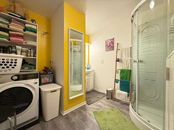 Maison et grange Chavéria 4 pièces / 2 chambres / 85 m²