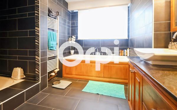 Maison à vendre    8 pièces •  Dunkerque