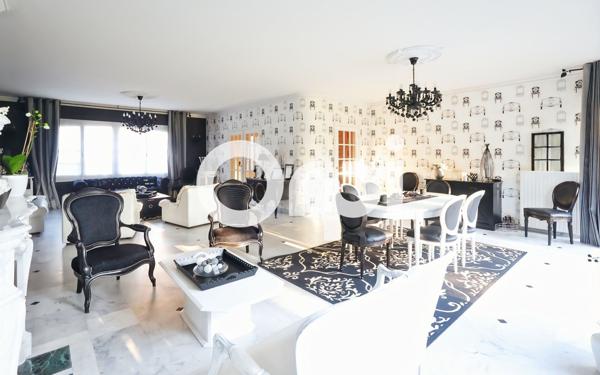 Maison à vendre    8 pièces •  Dunkerque