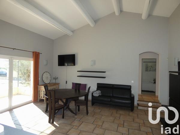 Maison 5 pièces de 113 m² à Orange (84100)