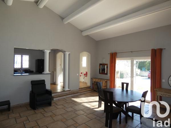 Maison 5 pièces de 113 m² à Orange (84100)