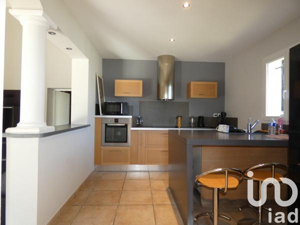 Maison 5 pièces de 113 m² à Orange (84100)