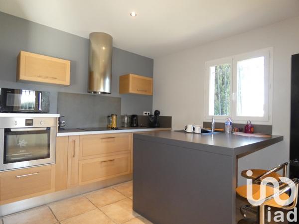 Maison 5 pièces de 113 m² à Orange (84100)