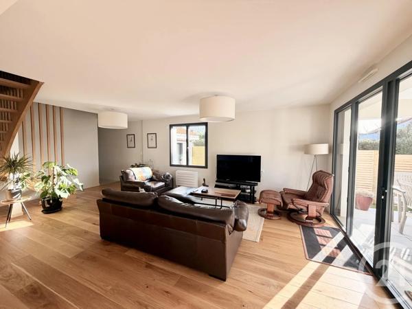 Maison à vendre  5 pièces - 147 m 2   PORNIC  - 44
